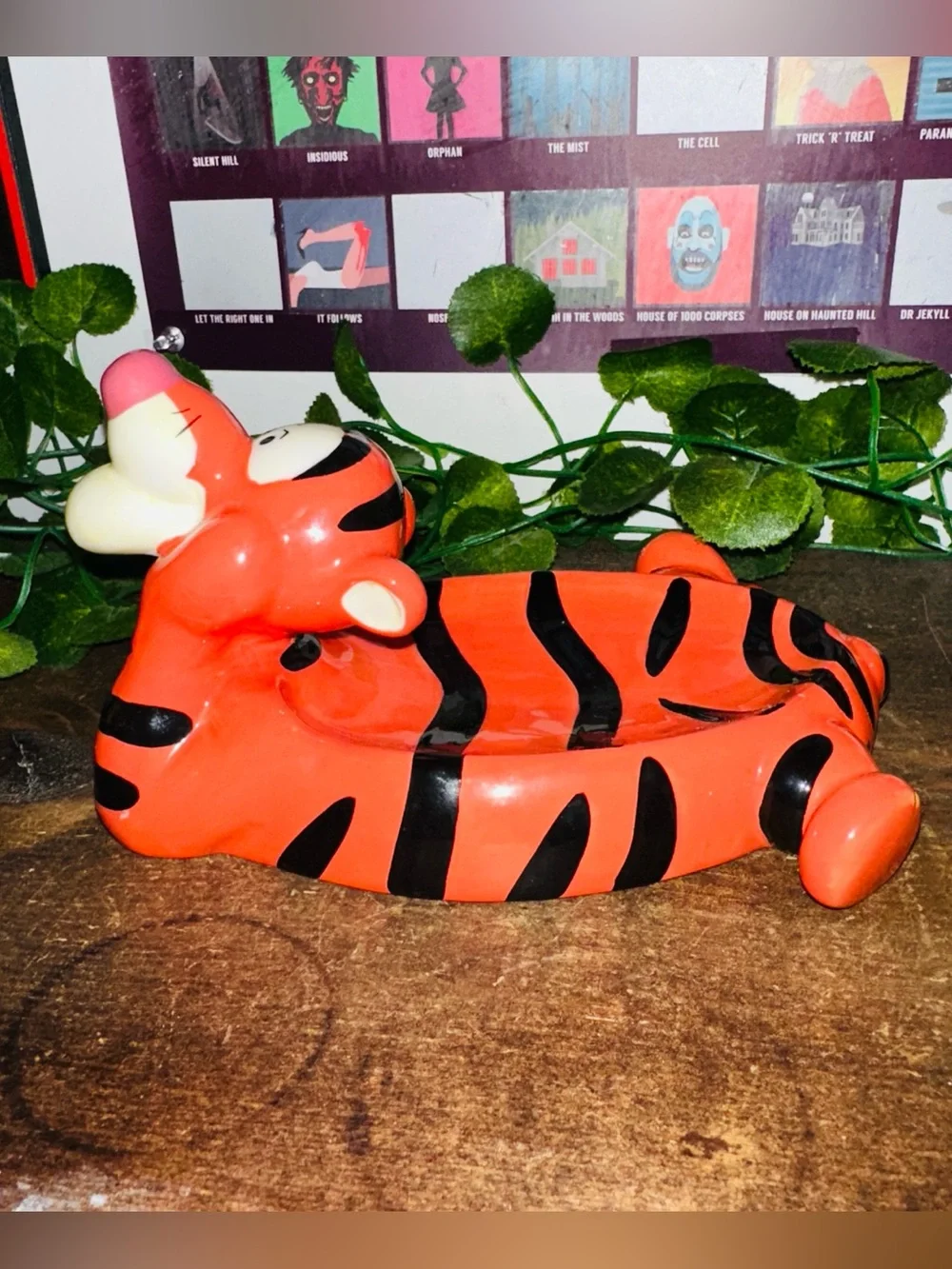 Disney Vintage Winnie The Pooh Tigger Pooh N Friends Soap Dish